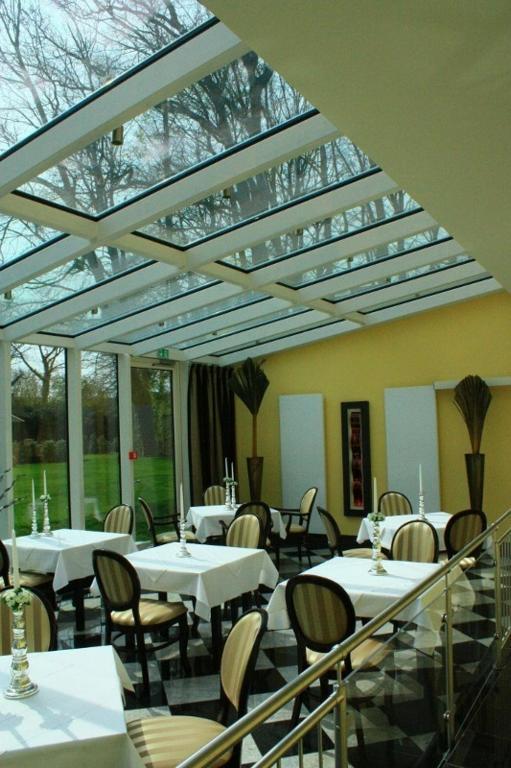 Bayerisches Landhaus Otel Bielefeld Dış mekan fotoğraf